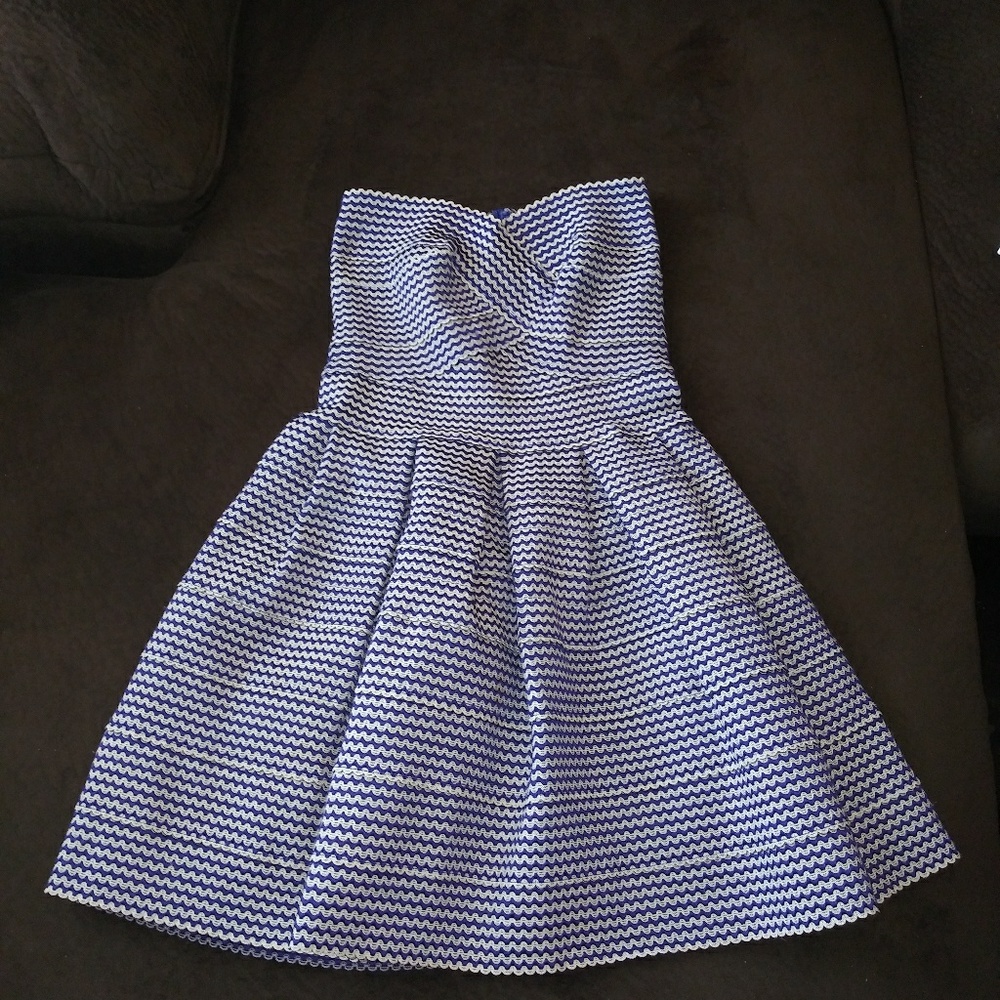 Sis Sis dress